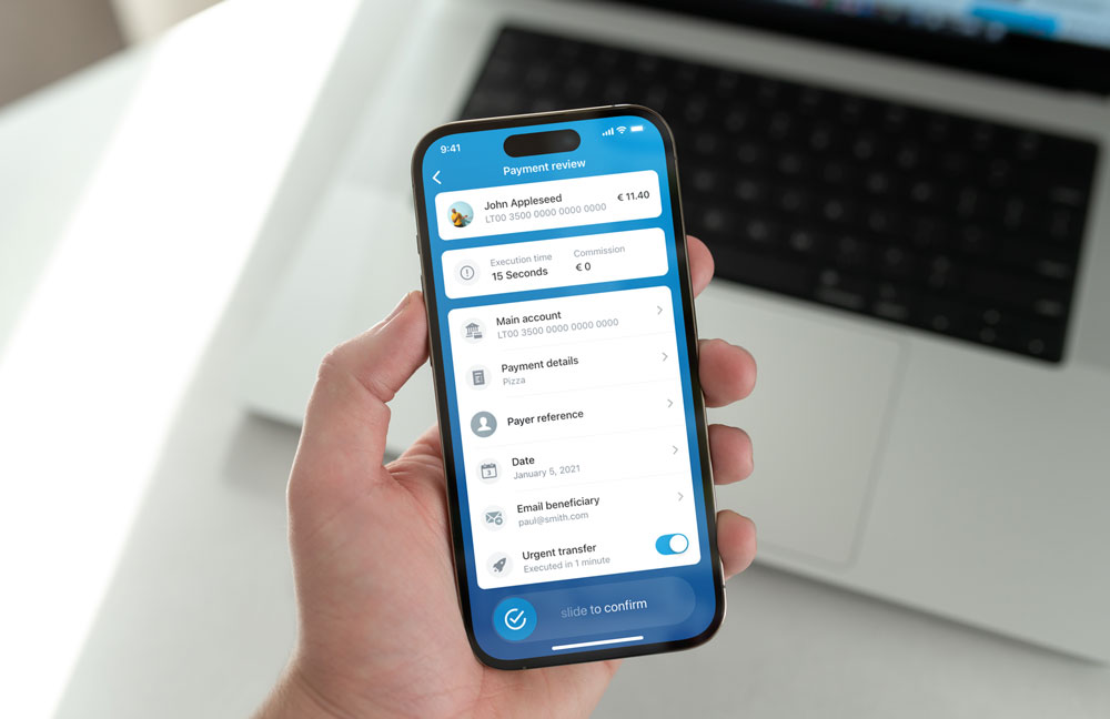 Make international money transfers in seconds with Paysera